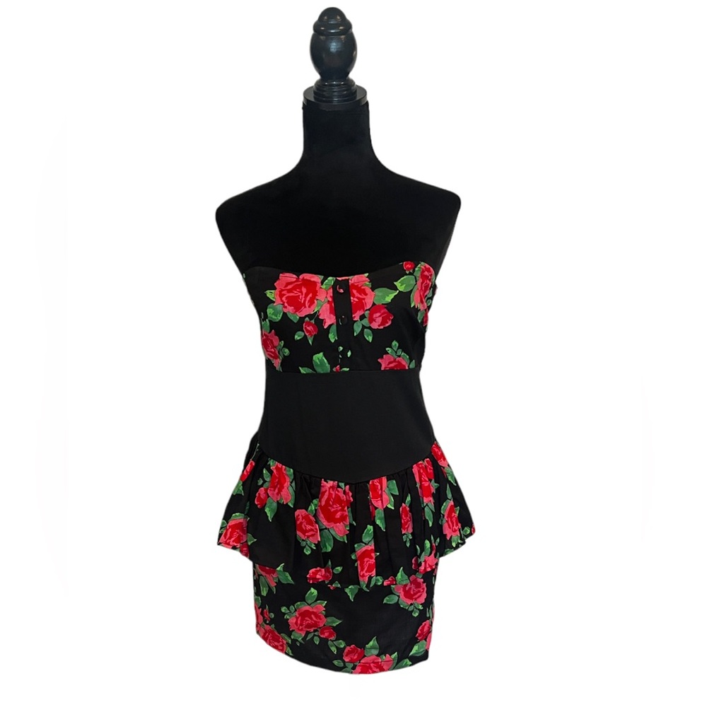 Motel Rocks Gabriella Strapless Rose Peplum Dress NWT S & M - Picture 3 of 14
